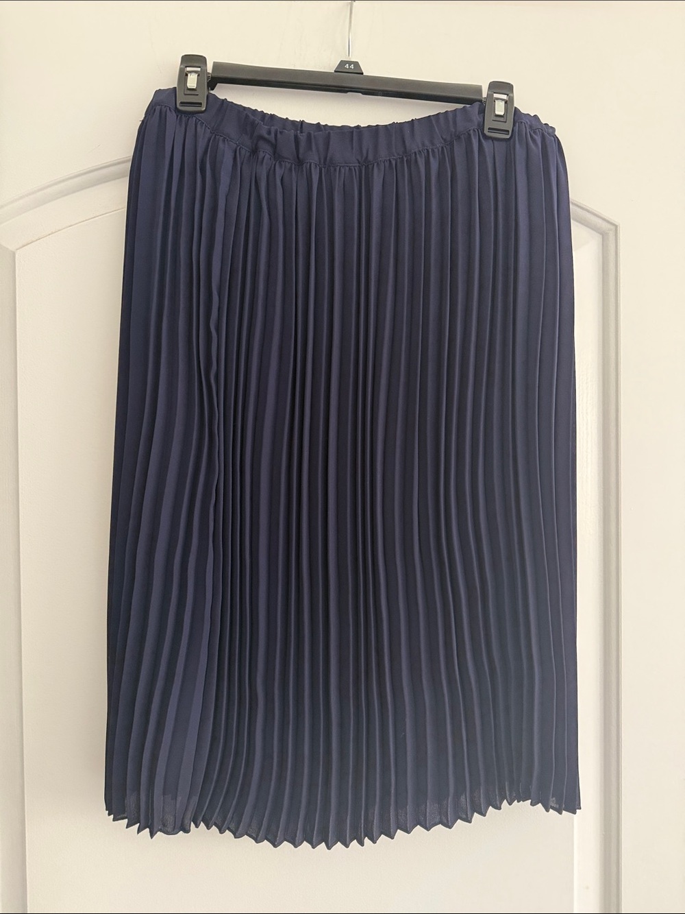 Lord & Taylor Navy Pleated Midi Skirt, Size S/P